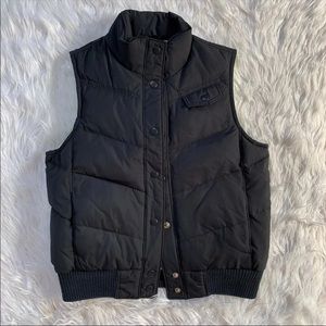 Black Gap Puffer Ski Vest